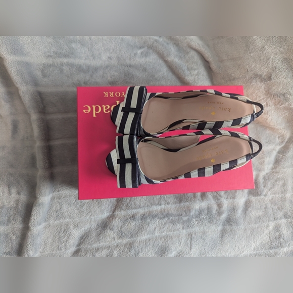 Kate Spade striped with bow kitten heels - Picture 2 of 3